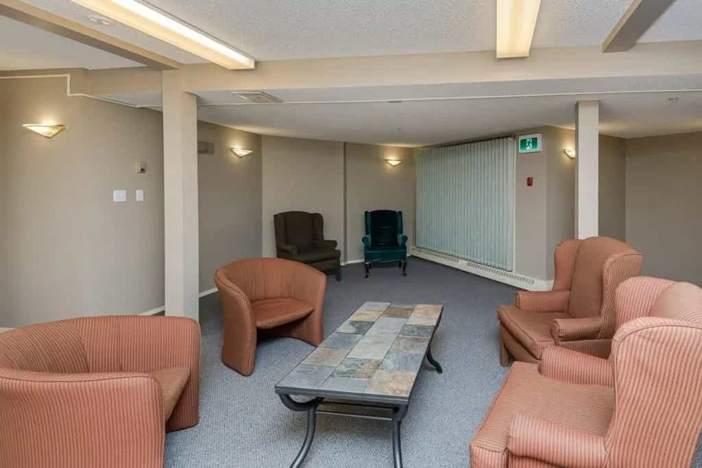 Condominium in Edmonton, Alberta 10080944