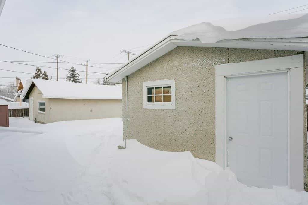 casa en Edmonton, Alberta 10080946