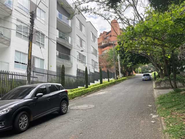 Condominium in Canaveralejo, Valle del Cauca 10081000