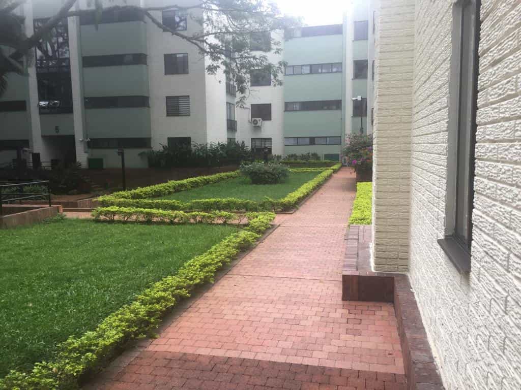 Condominium in Ciudad Jardin, Valle del Cauca 10081025