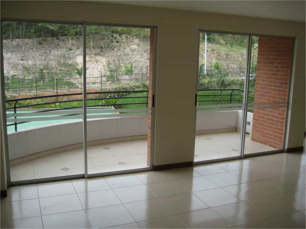 Eigentumswohnung im Canaveralejo, Valle del Cauca 10081071