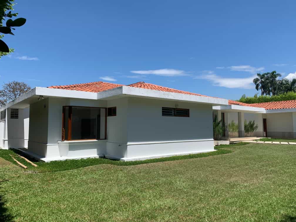 House in Brisas del Pance, Valle del Cauca 10081084
