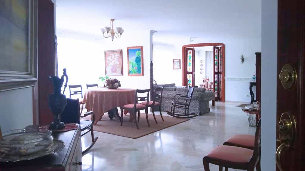 Eigentumswohnung im Canaveralejo, Valle del Cauca 10081165