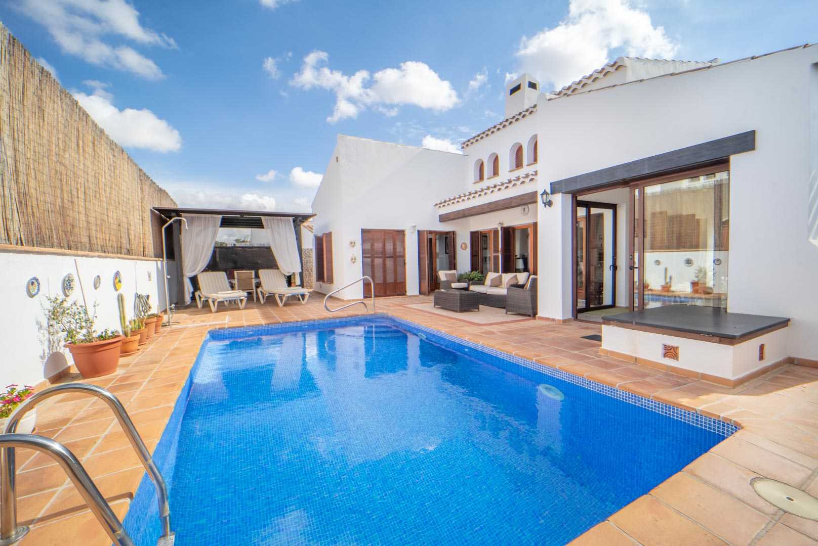 房子 在 El Valle Golf Resort, Murcia 10081273