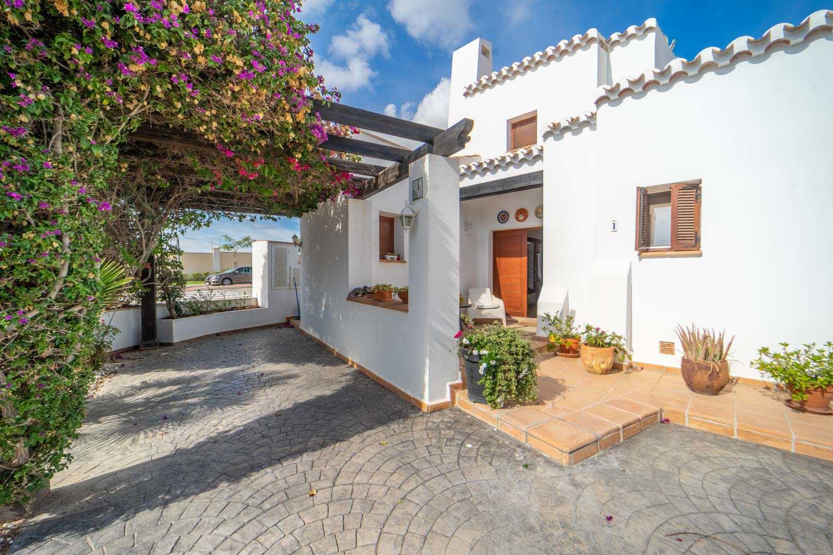 House in El Valle Golf Resort, Murcia 10081273