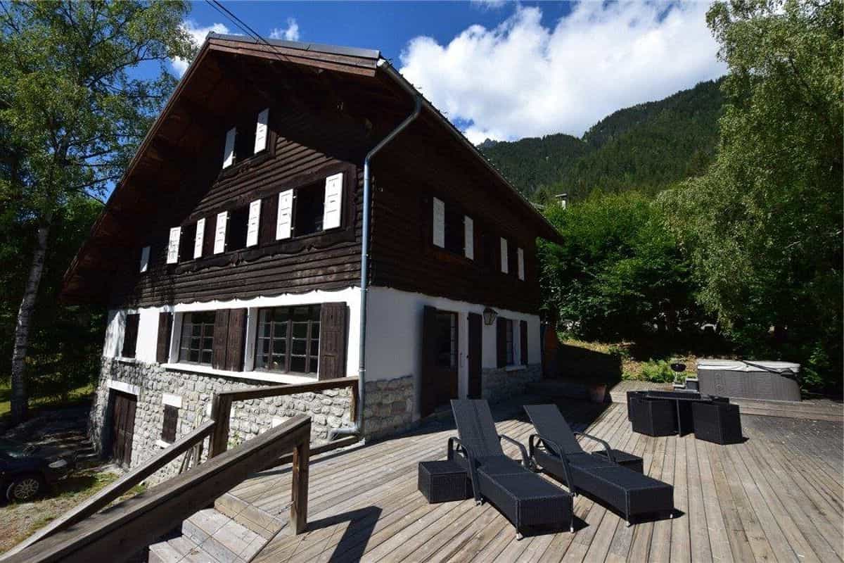 casa en Les Praz-de-Chamonix, Auvernia-Ródano-Alpes 10081447