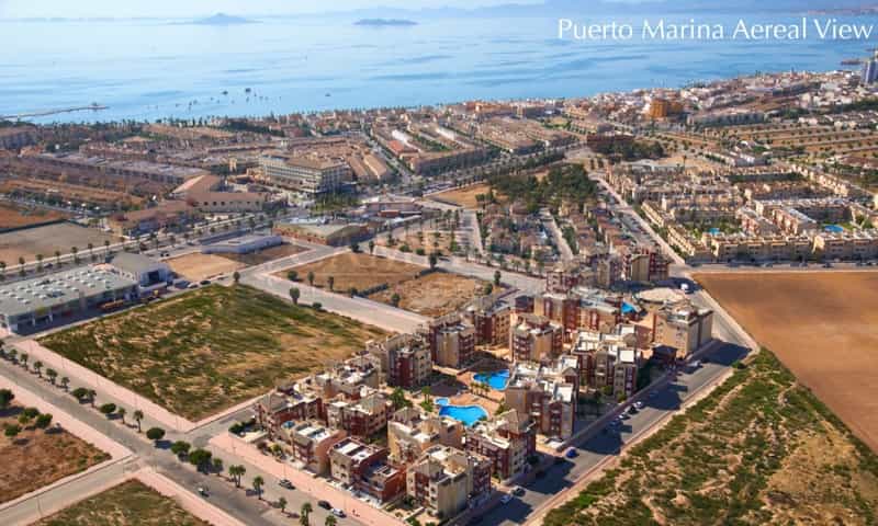 Condominium in Los Alcázares, Murcia 10081750