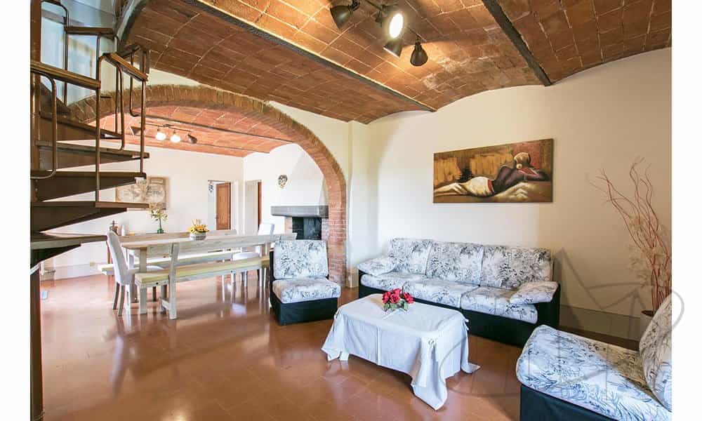 жилой дом в Lucignano, Tuscany 10081875
