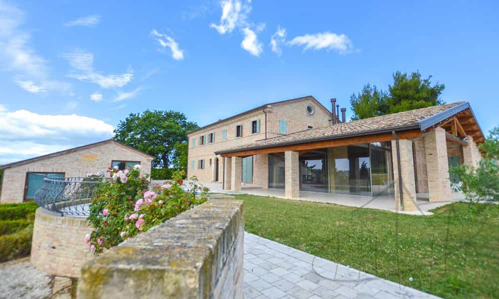 Huis in Monte San Vito, Marche 10081900