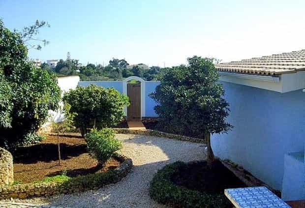 Hus i Carvoeiro, Algarve 10081994