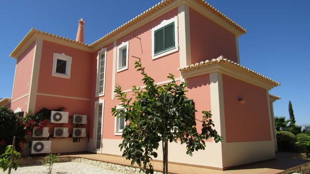 Hus i Portimao, Algarve 10081999