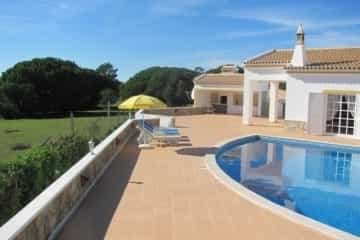 Rumah di Lagoa, Algarve 10082002