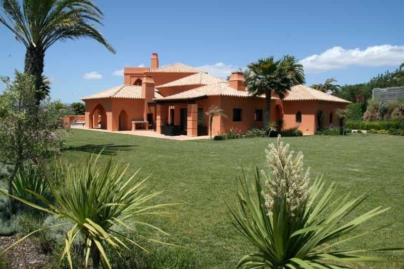 House in Alcantarilha, Faro 10082006