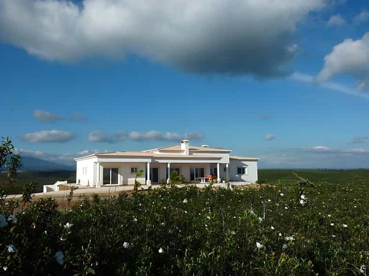 rumah dalam Mexilhoeira Grande, Algarve 10082008