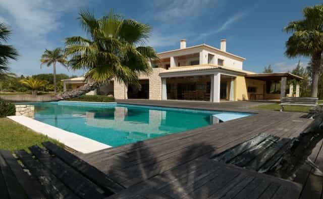 жилой дом в Portimao, Algarve 10082012