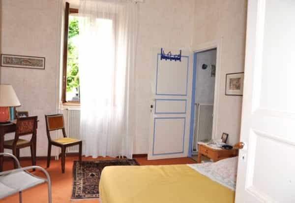 Будинок в Beziers, Languedoc-Roussillon 10082130