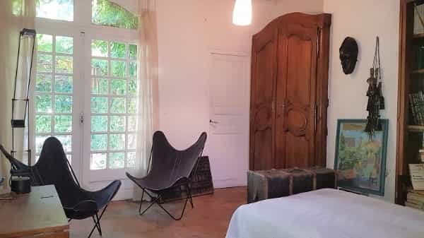 House in Beziers, Languedoc-Roussillon 10082159