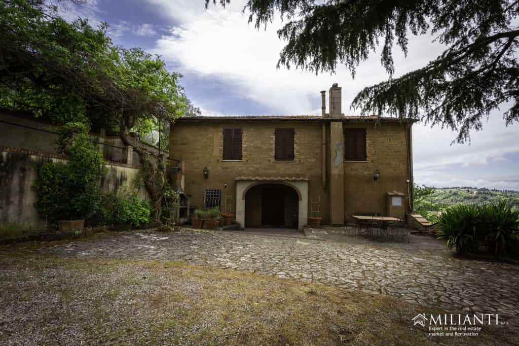 rumah dalam Volterra, Tuscany 10082215