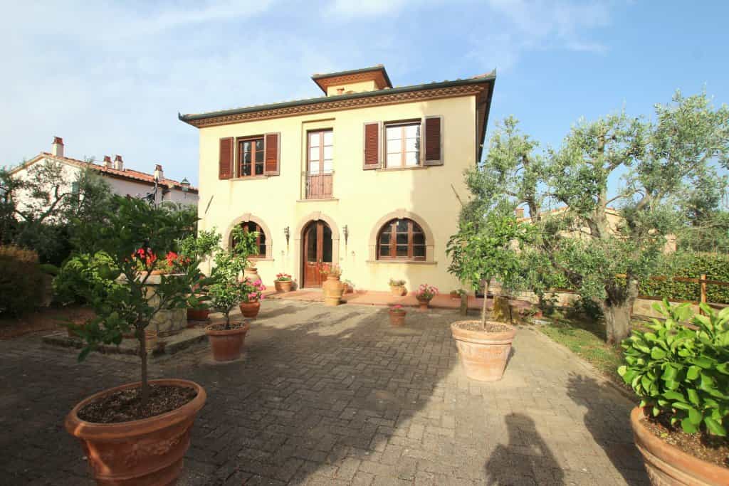 casa no Pisa, Tuscany 10082229
