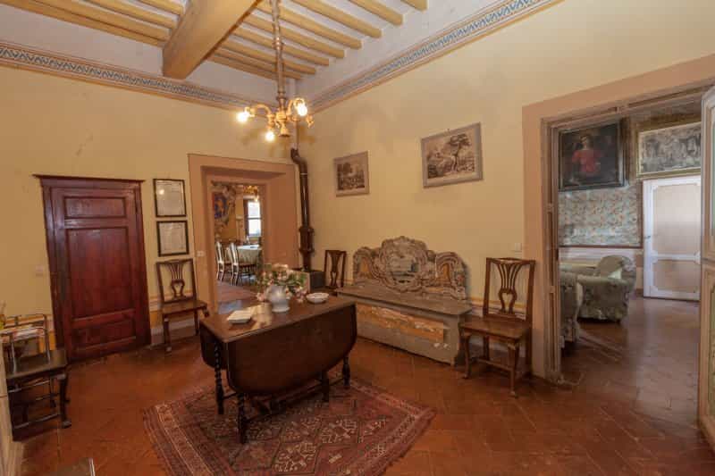 Rumah di Pisa, Tuscany 10082247