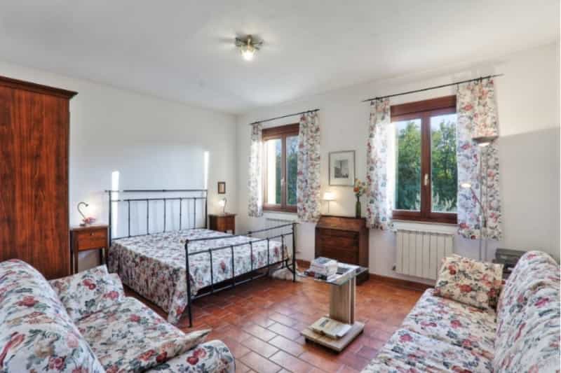 casa no Pisa, Tuscany 10082261