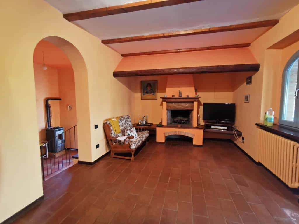 بيت في Siena, Tuscany 10082262