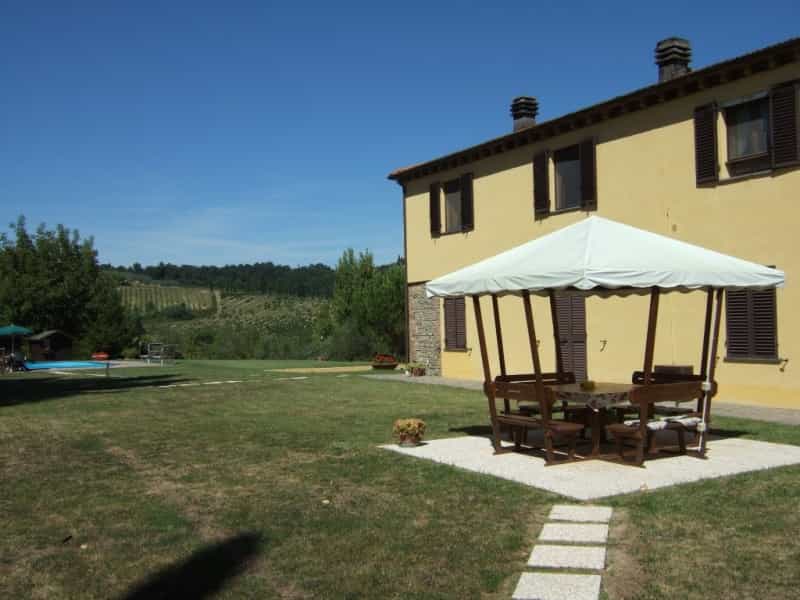 rumah dalam San Gimignano, Tuscany 10082280