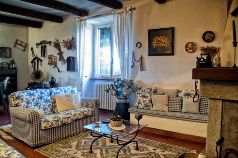 House in San Vincenzo, Tuscany 10082292
