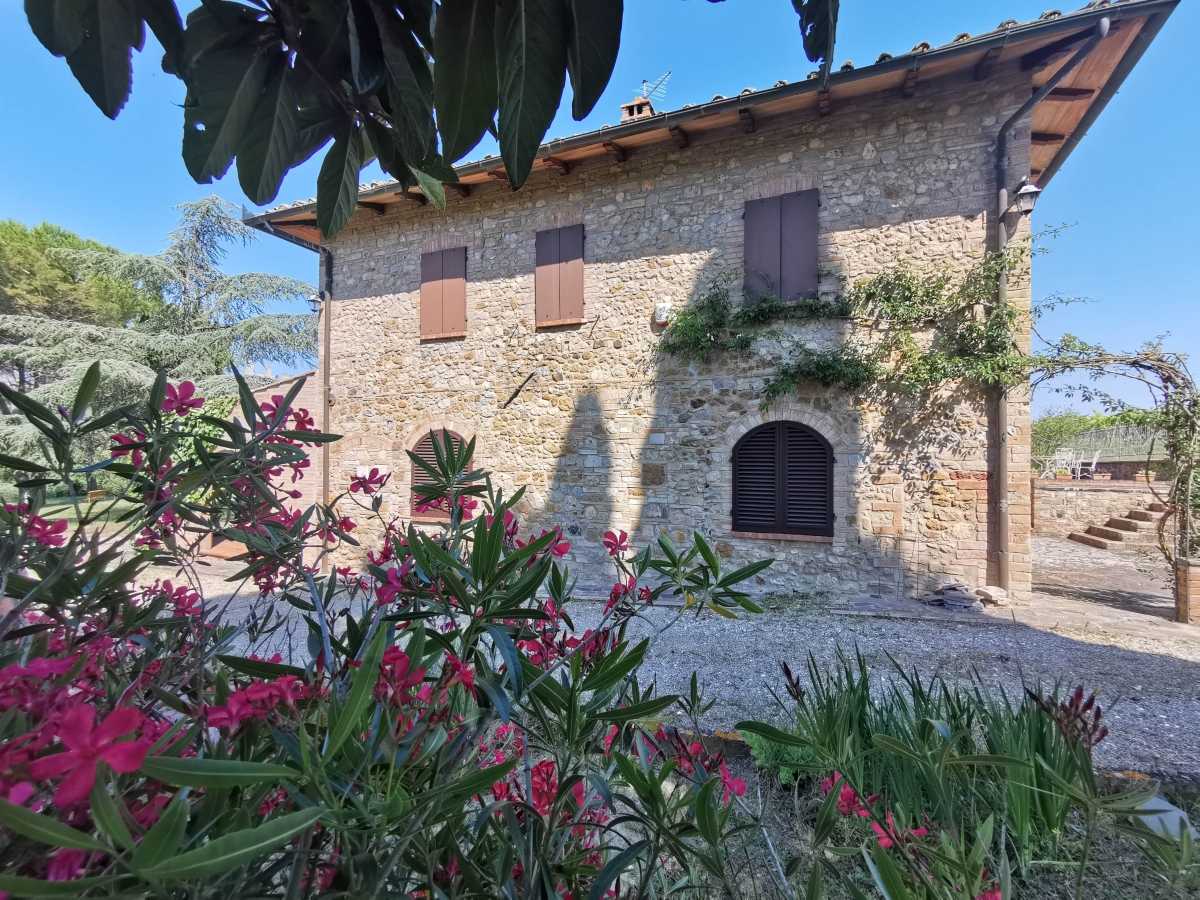 rumah dalam San Gimignano, Tuscany 10082294
