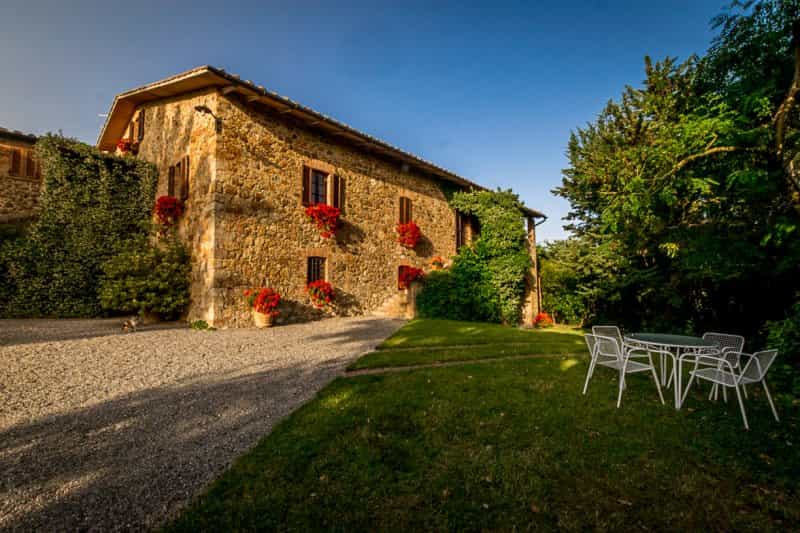 Hus i San Dalmazio, Toscana 10082297