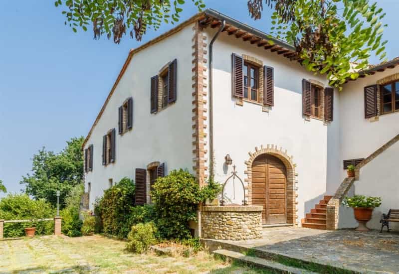 жилой дом в Монтеспертоли, Тоскана 10082315