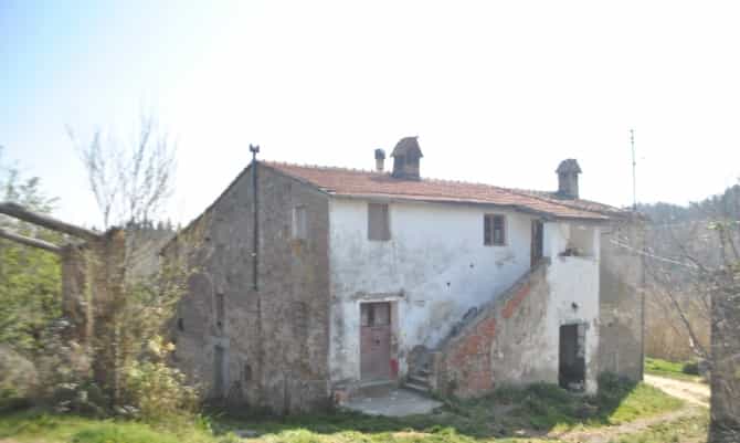 House in Palaia, Tuscany 10082316