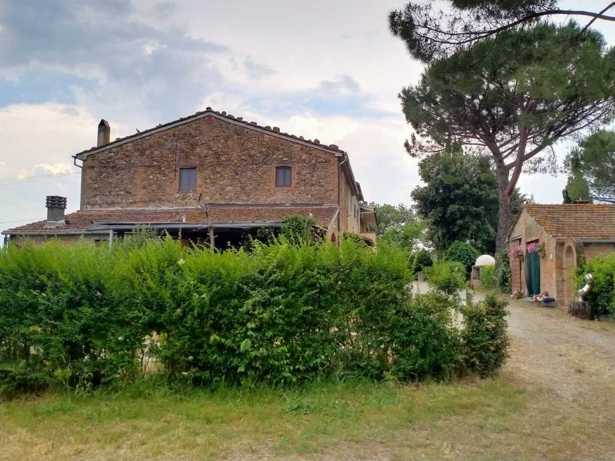 House in Laiatico, Tuscany 10082338