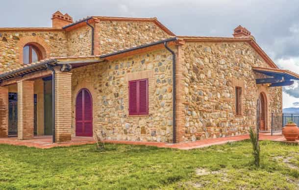 Hus i Volterra, Toscana 10082340