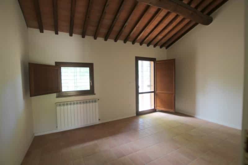 Dom w Gambassi, Toskania 10082368