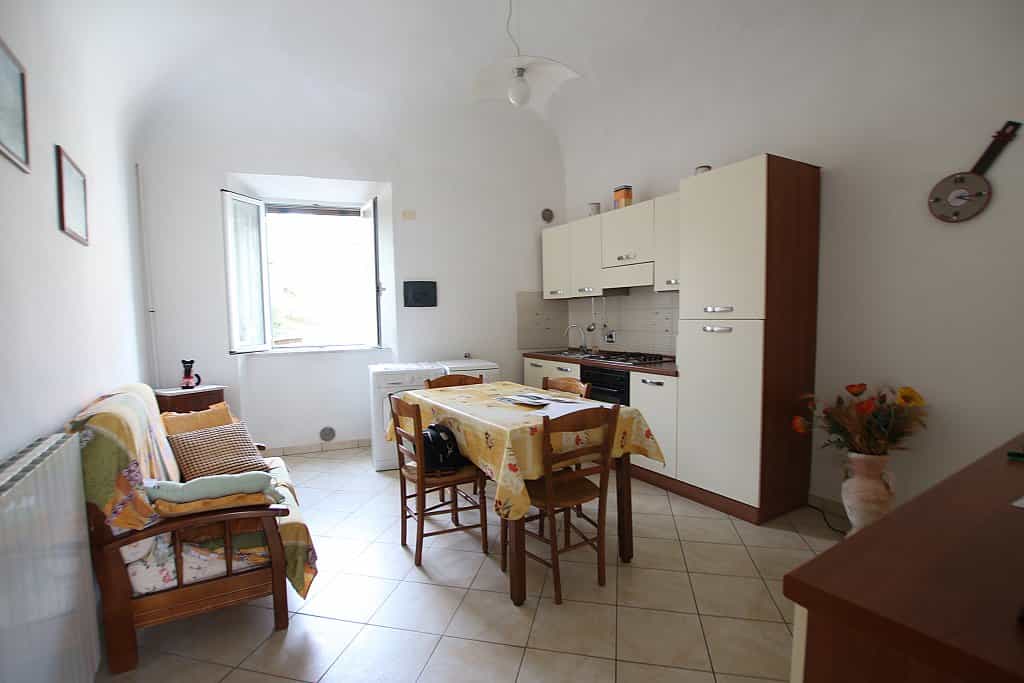 Condominium in Montecatini, Toscane 10082381