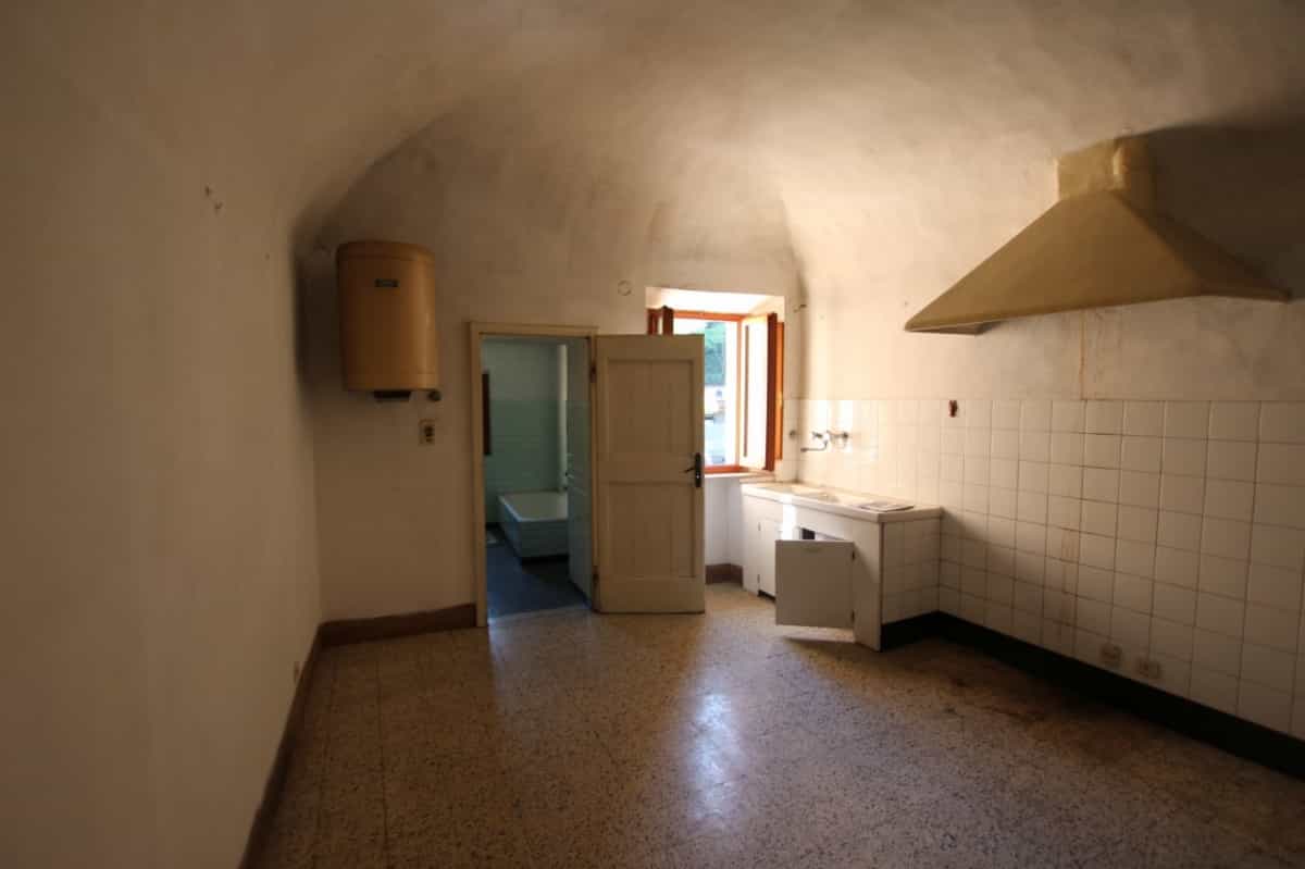 Kondominium dalam Volterra, Tuscany 10082392