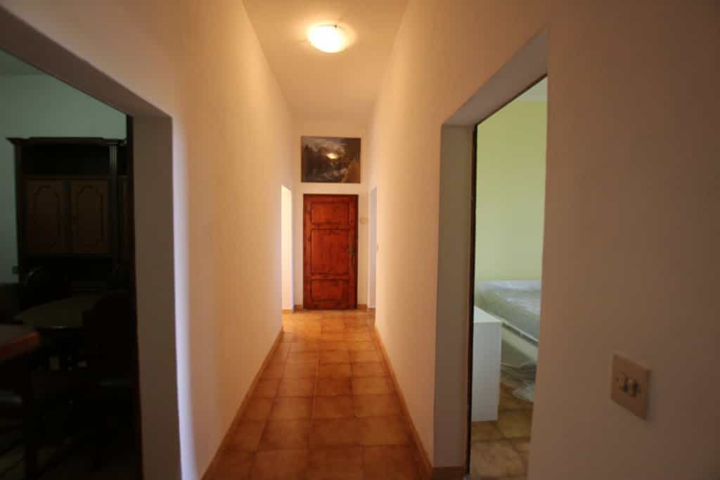 Condominium dans Volterra, Toscane 10082416
