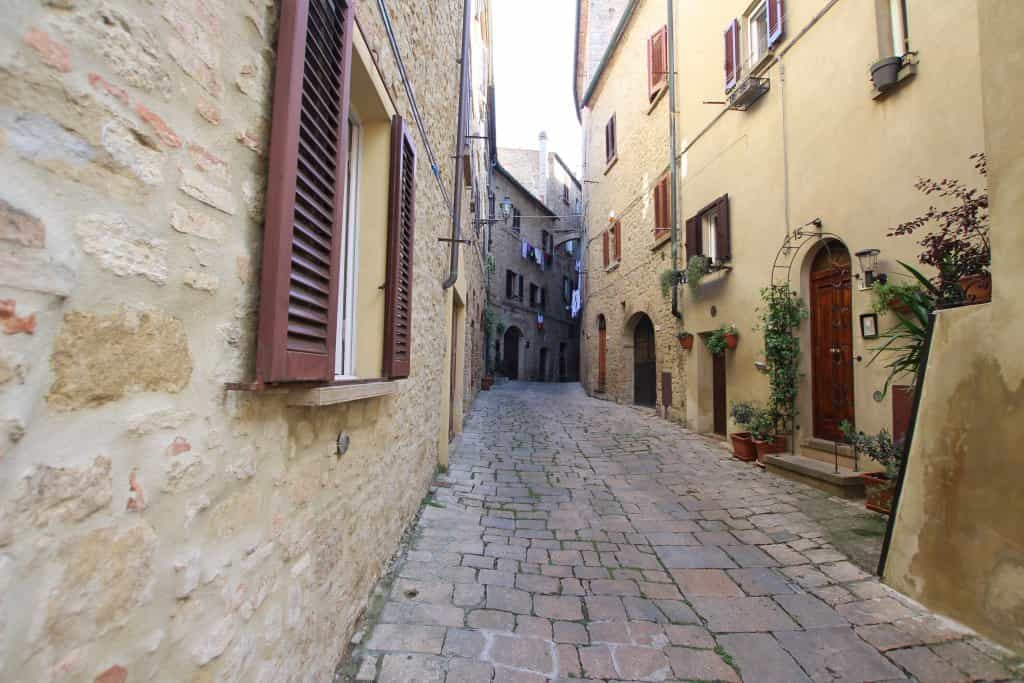 Kondominium dalam Volterra, Tuscany 10082418