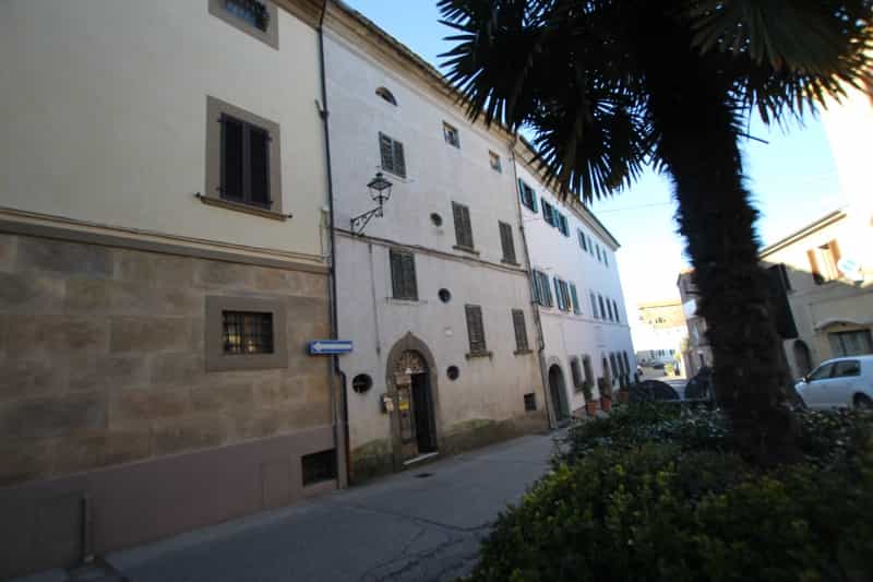 House in Laiatico, Tuscany 10082421