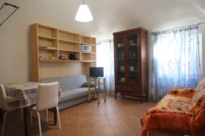 Condomínio no Volterra, Toscana 10082426
