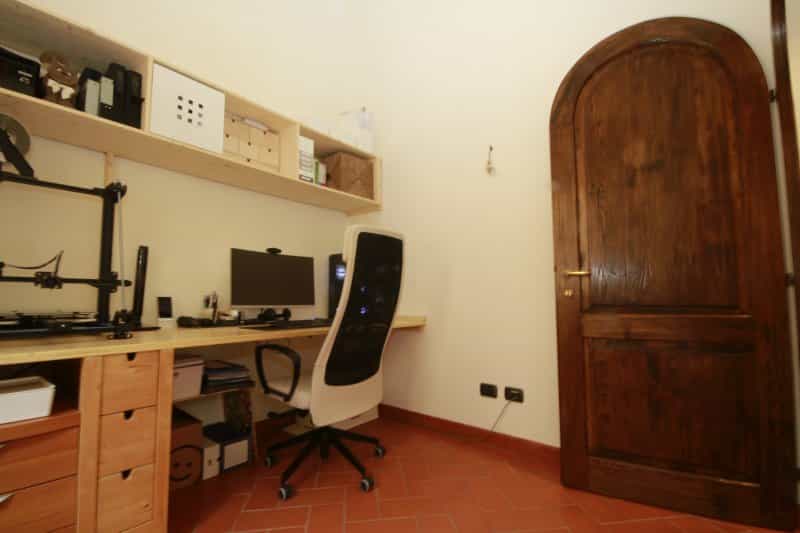 Condominium in Pisa, Tuscany 10082433
