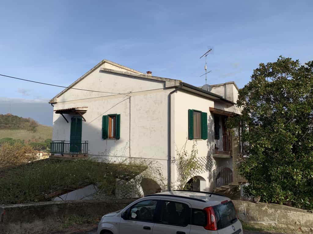 rumah dalam Pisa, Tuscany 10082441