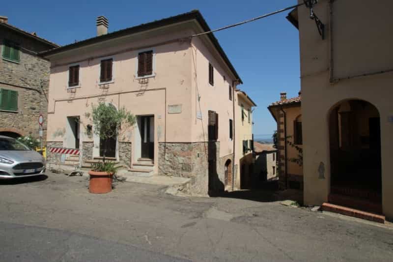 Kondominium dalam Orciatico, Tuscany 10082462