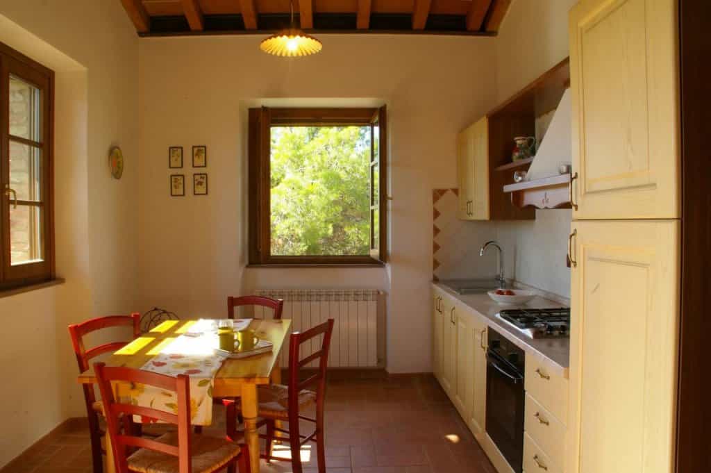 rumah dalam Volterra, Tuscany 10082478