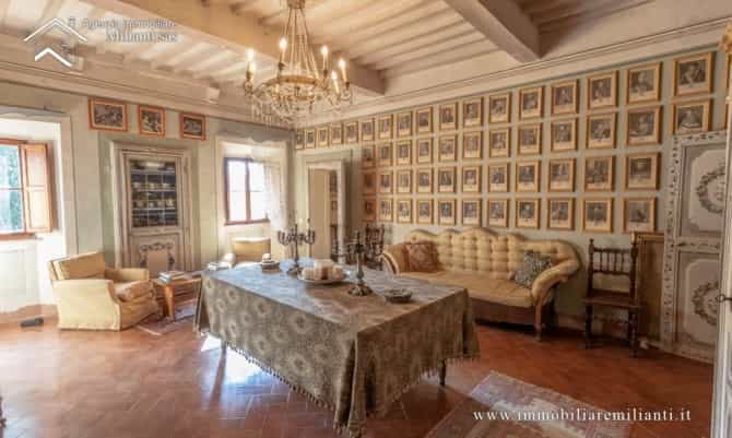 Talo sisään Volterra, Toscana 10082490