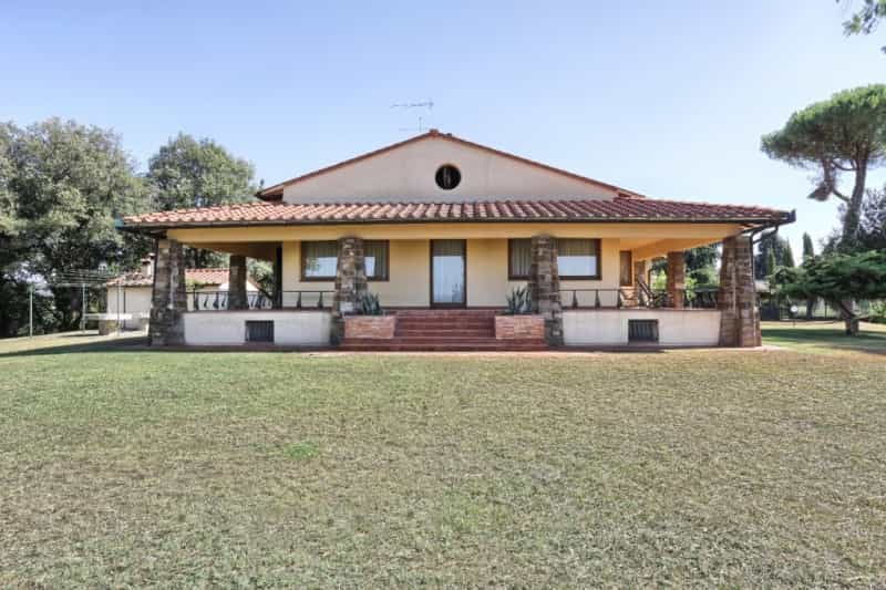 House in Peretola, Tuscany 10082493