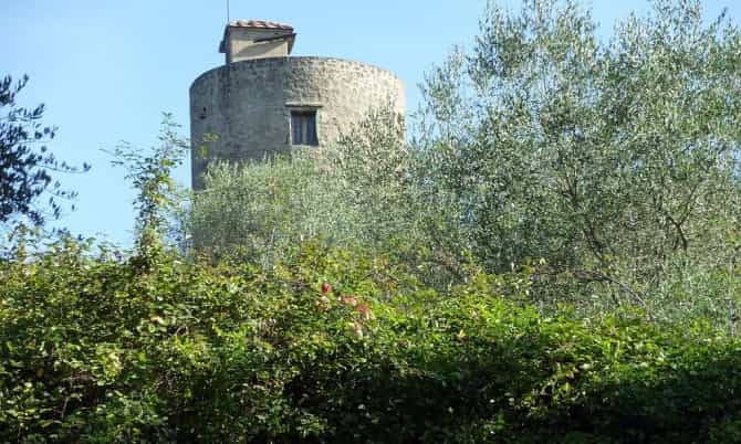 Condominium in Capannoli, Tuscany 10082513