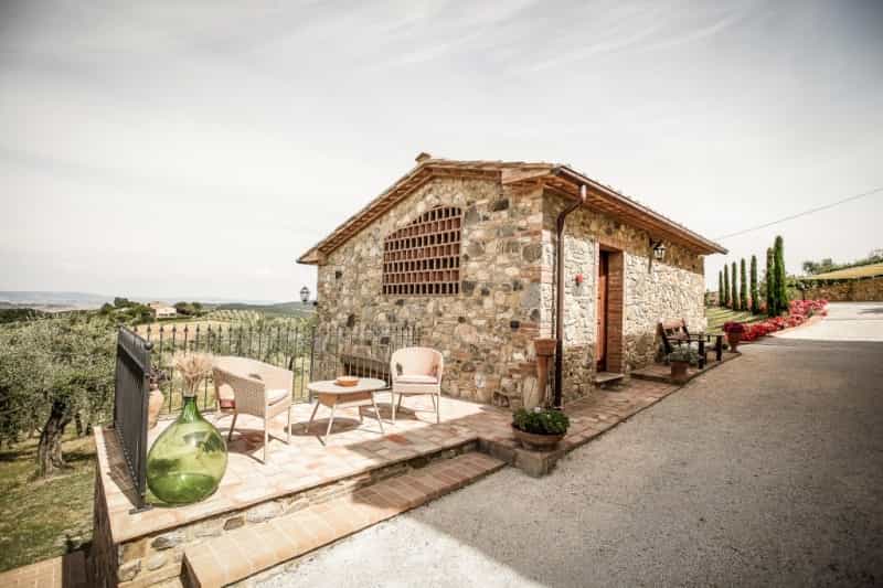 Dom w Chianni, Tuscany 10082523