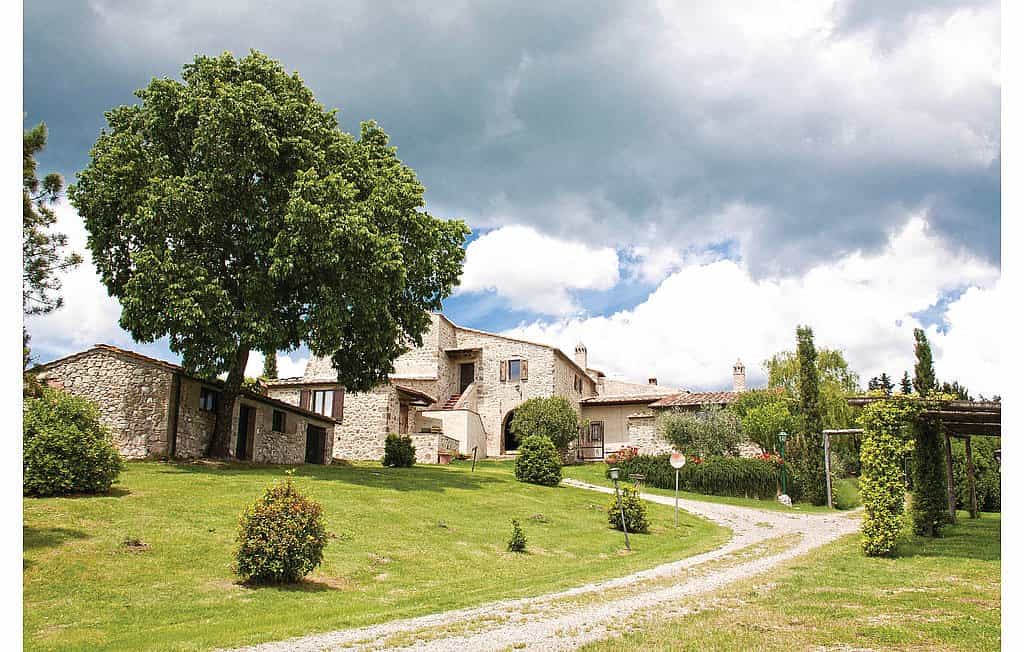 House in Monteroni d'Arbia, Tuscany 10082554